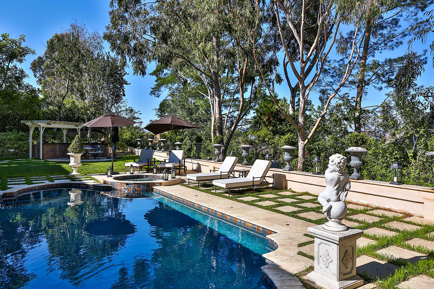 The superb Summit in Beverly Hills | FINEST RESIDENCES