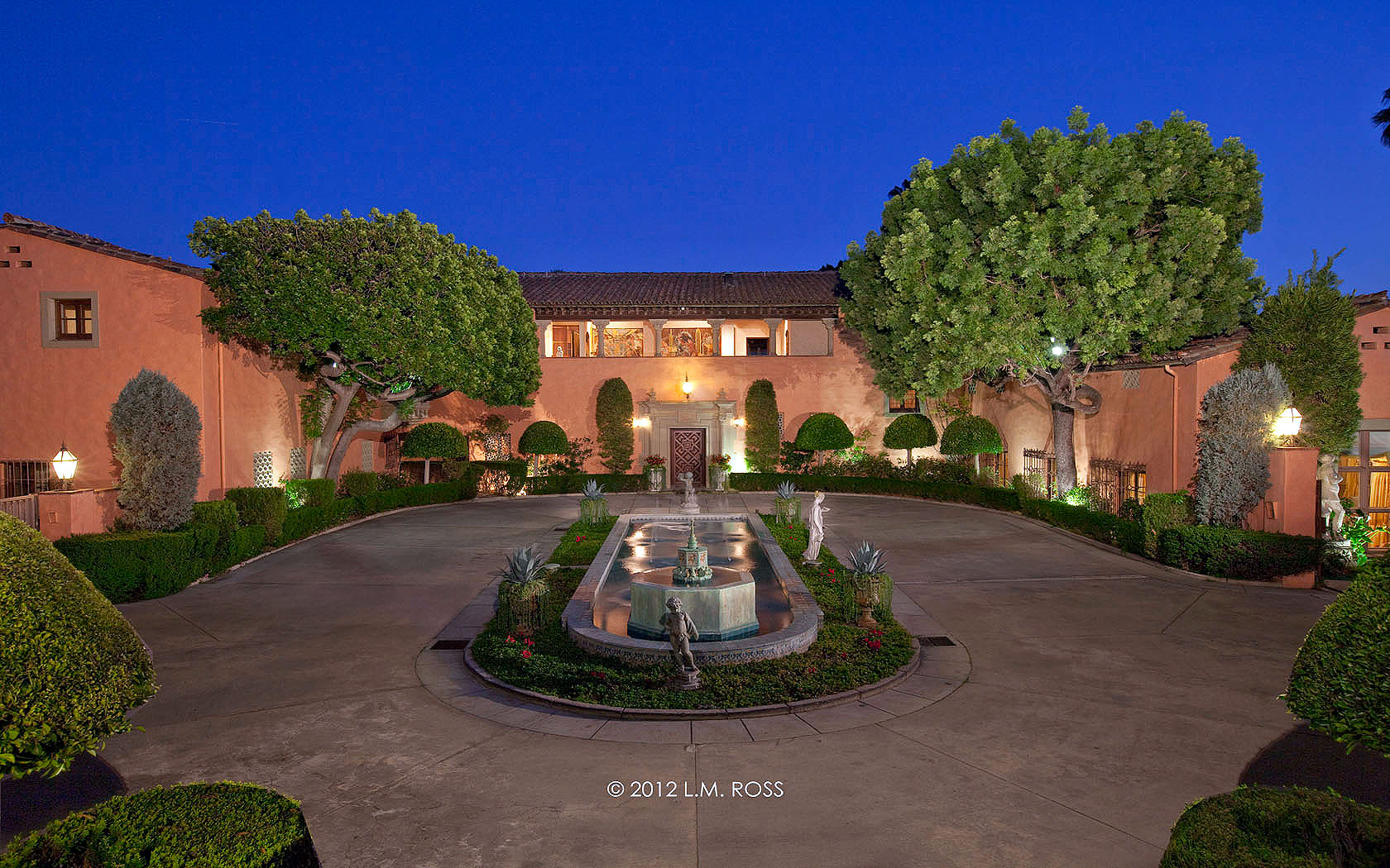 Beverly House, luxury real estate in Beverly Hills, CA | Hilton & Hyland | Finest Residences