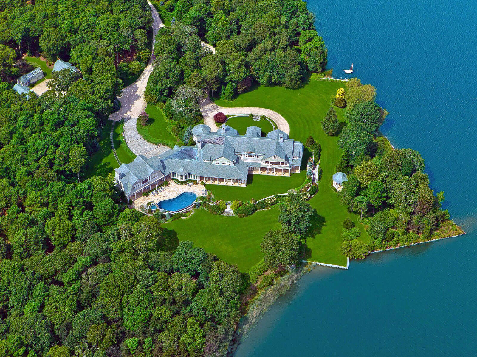 Burnt Point, Waterfront Estate in the Hamptons, NY | Frank E. Newbold • Sotheby's International Realty | Finest Residences