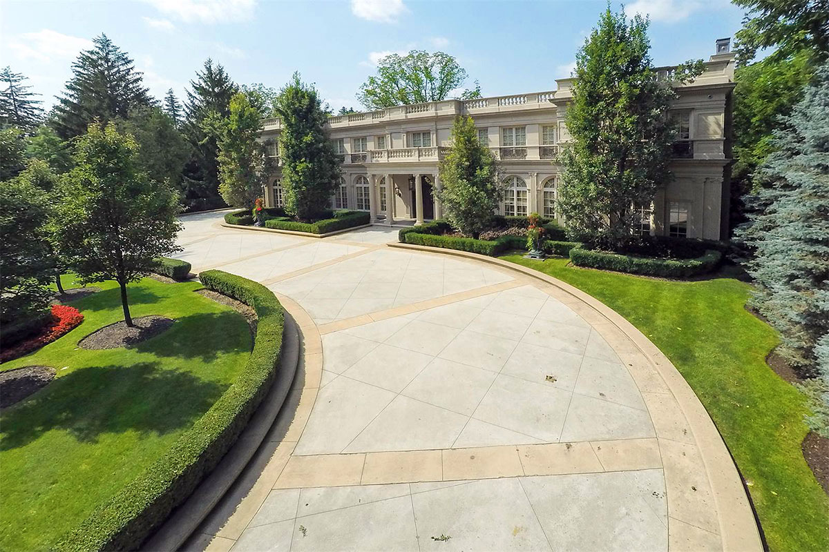Mansion in Oakville, Greater Toronto | Sotheby's International Realty Canada | Finest Residences
