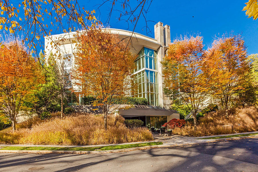 Rock Creek Park estate | 2815 Woodland Dr, NW | Washington luxury real estate | Marilyn Charity • Washington Fine Properties | Finest Residences