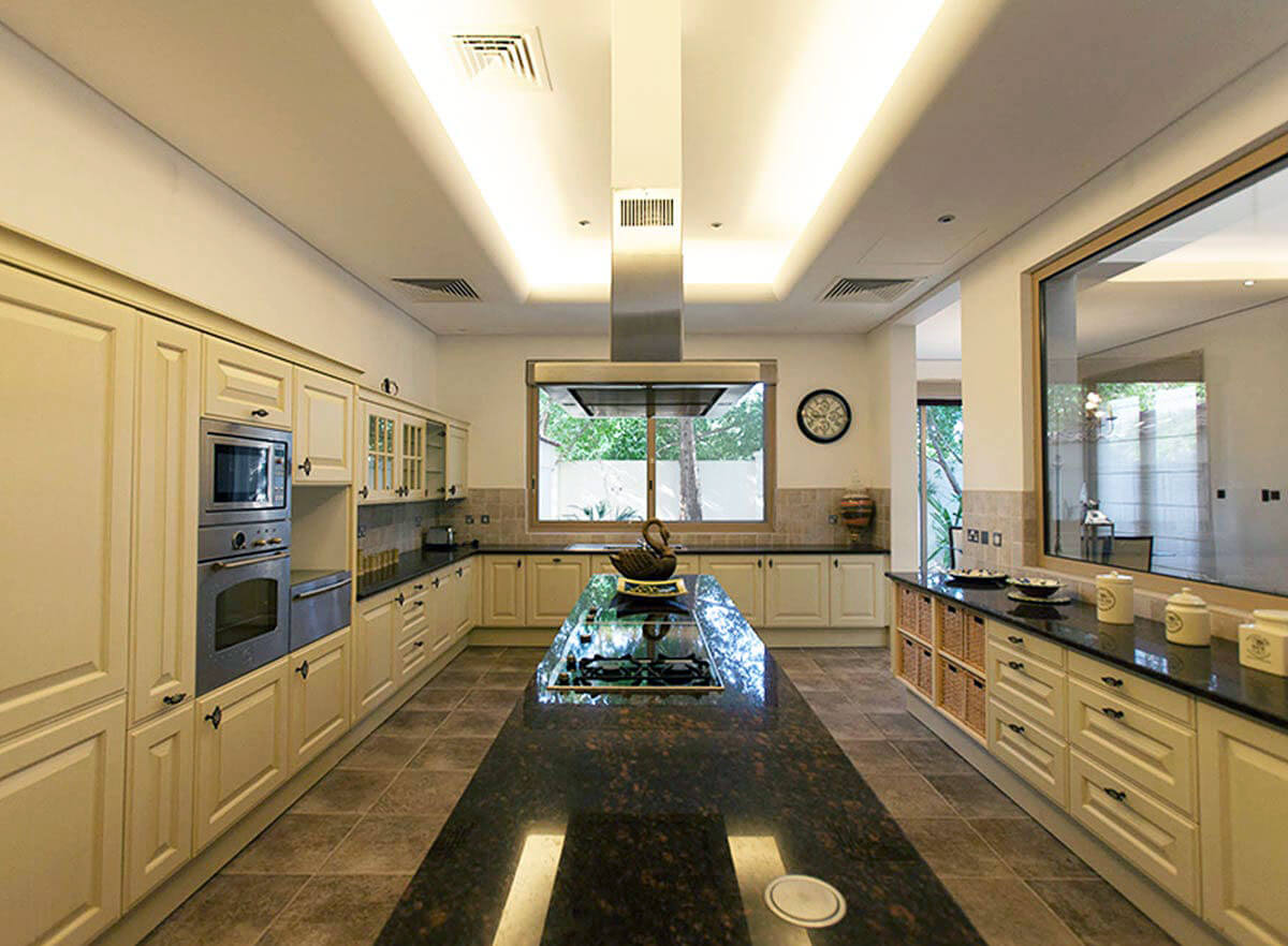 Luxury Real Estate in Dubai | Villa Acacia, Al Bariri