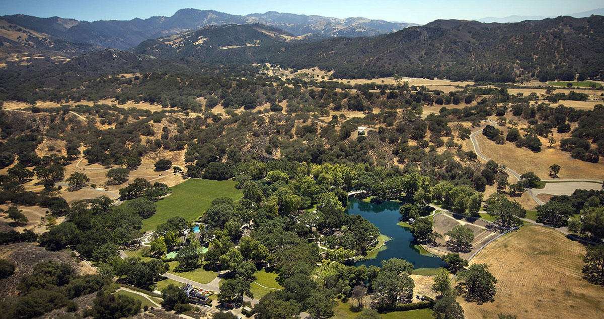 Neverland, the iconic Sycamore Valley Ranch | Presented by Suzanne Perkins, Compass | Finest Residences