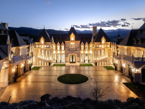 Chateau V, Evergreen, Colorado, USA | Listed by Whitney Cain & Jennifer Davenport | Liv Sotheby's International Realty | A Finest Residences Selection