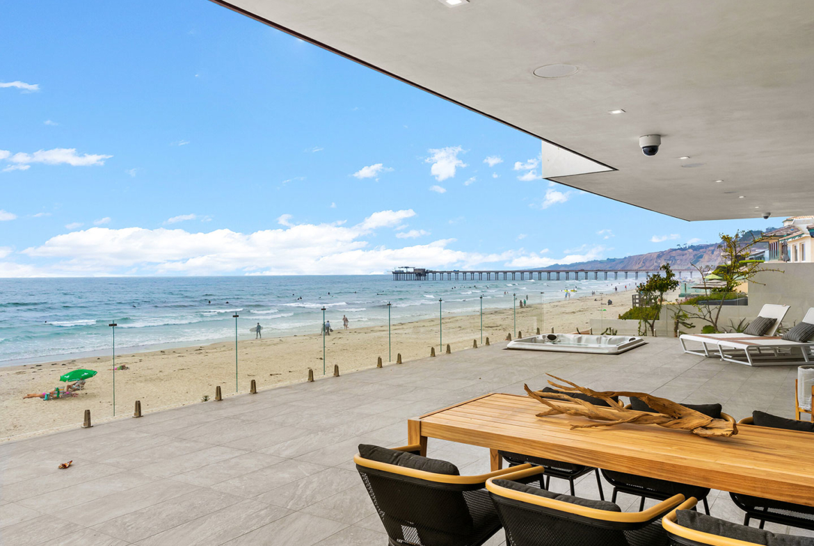 8466 El Paseo Grande, Luxury La Jolla Beachfront Property, San Diego, California, USA | Brett Dickinson, Pacific Sotheby's International Realty | Finest Residences