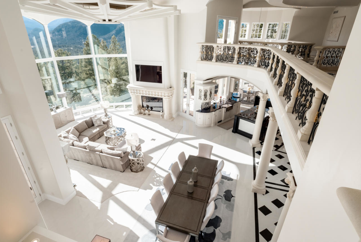 Chateau V, Evergreen, Colorado, USA | Listed by Whitney Cain & Jennifer Davenport | Liv Sotheby's International Realty | A Finest Residences Selection