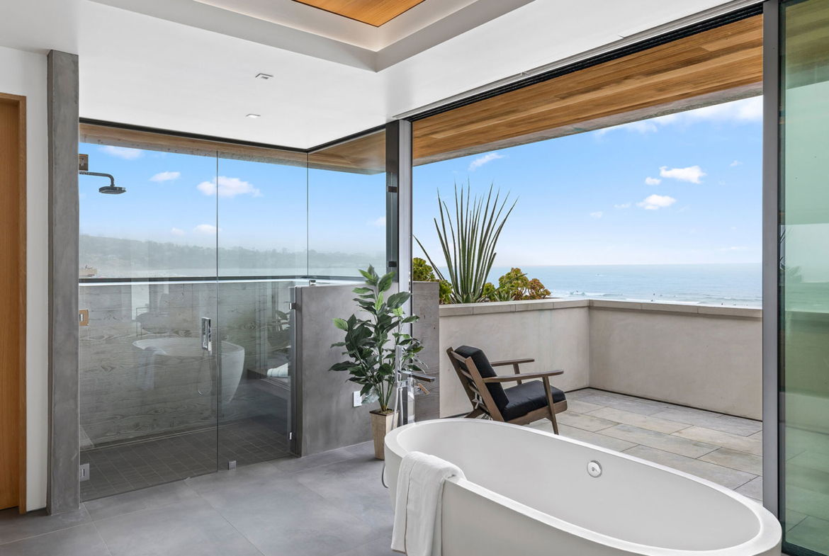 8466 El Paseo Grande, Luxury La Jolla Beachfront Property, San Diego, California, USA | Brett Dickinson, Pacific Sotheby's International Realty | Finest Residences