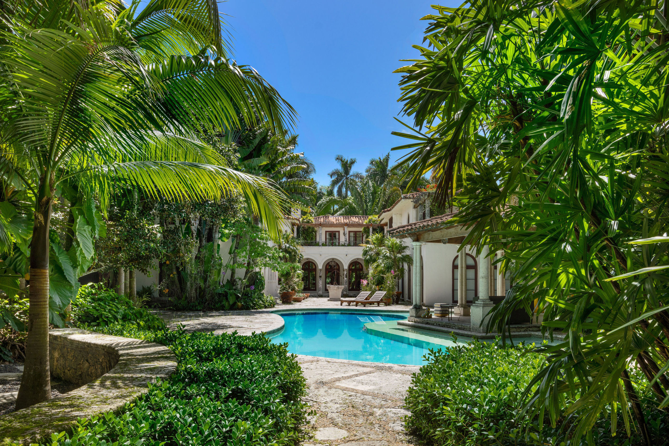 3725 Leafy Way, Coconut Grove, Miami, Florida, USA | The Property in the Gardens | Listed by Dennis Carvajal, Real Estate Agent, ONE Sotheby's International Realty | Finest Residences
