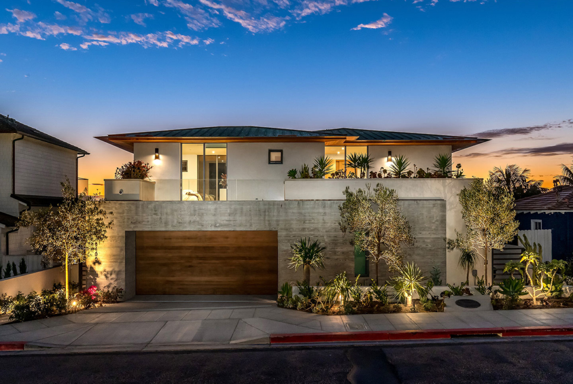 8466 El Paseo Grande, Luxury La Jolla Beachfront Property, San Diego, California, USA | Brett Dickinson, Pacific Sotheby's International Realty | Finest Residences