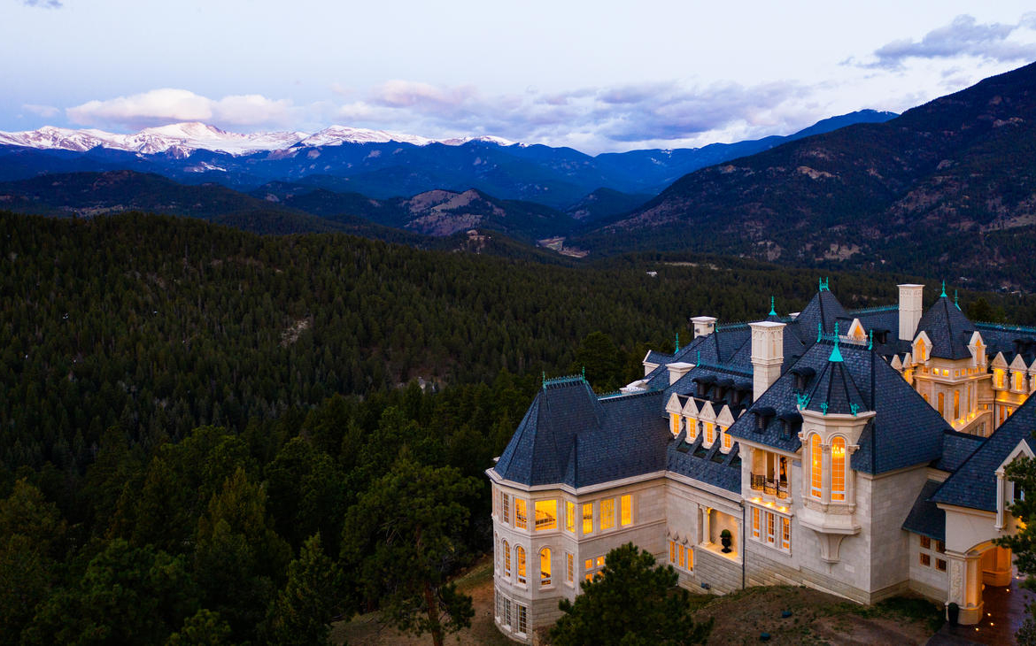 Chateau V, Evergreen, Colorado, USA | Listed by Whitney Cain & Jennifer Davenport | Liv Sotheby's International Realty | A Finest Residences Selection