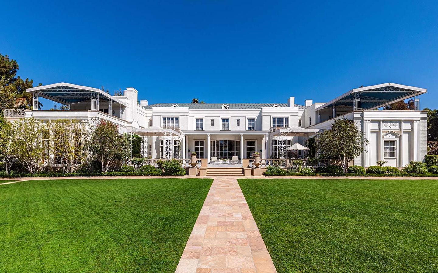 Casa Encatada, Luxury Mansion in Bel-Air, California, USA | Listed by Rick Hilton & Jeff Hyland • Hilton & Hyland | Finest Residences