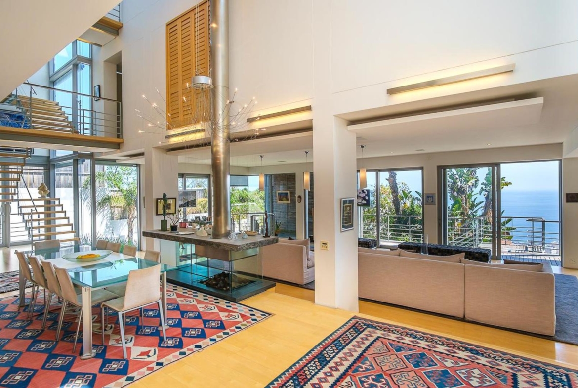 Sea side property in Cape Town, South Africa | Lounge | Jawitz Properties | Finest Residences