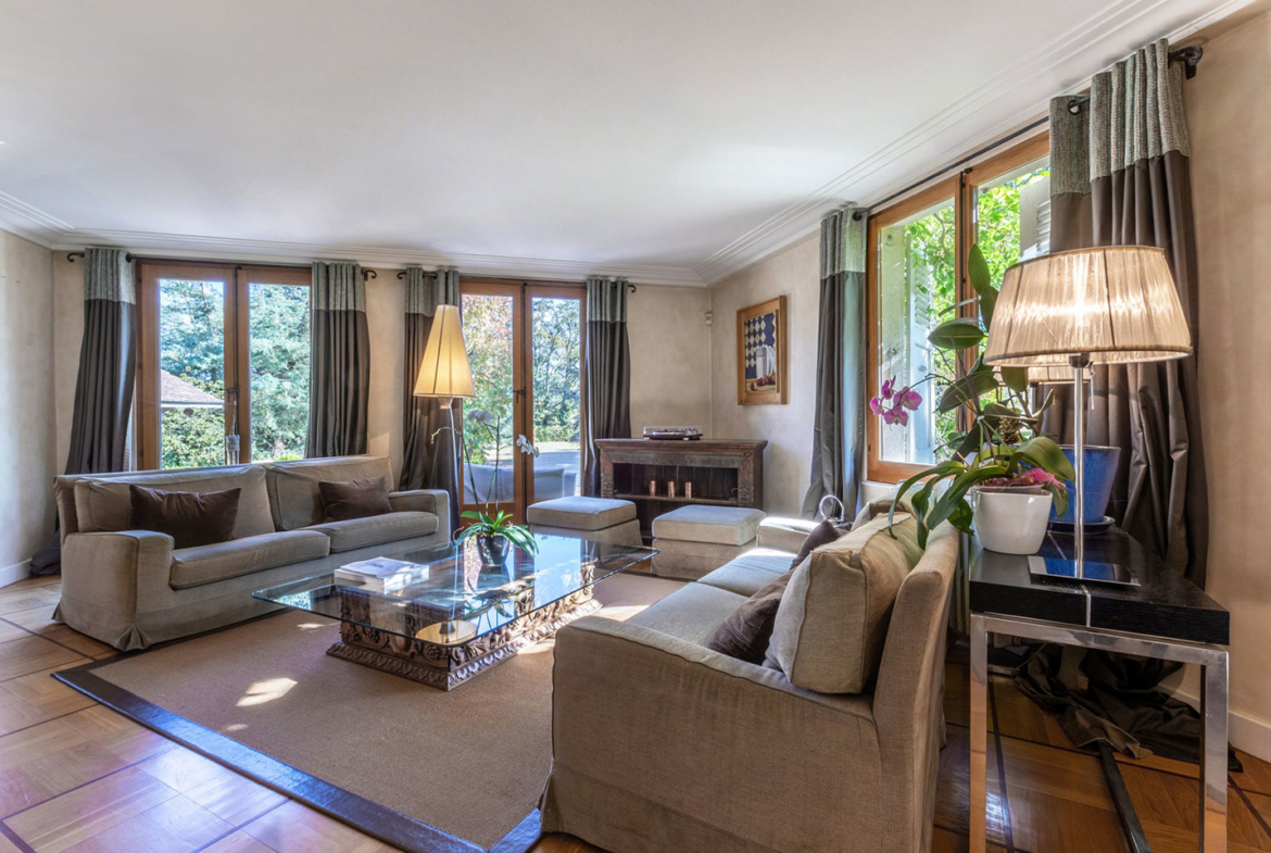 Splendid Property For Sale in Geneva Left Bank, Collonge-Bellerive | Living Room | Presented by Finest International | Finest Residences