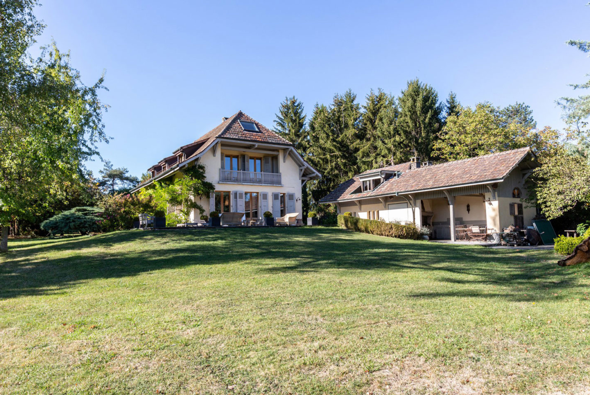 Splendid Property For Sale in Geneva Left Bank, Collonge-Bellerive | Presented by Finest International | Finest Residences