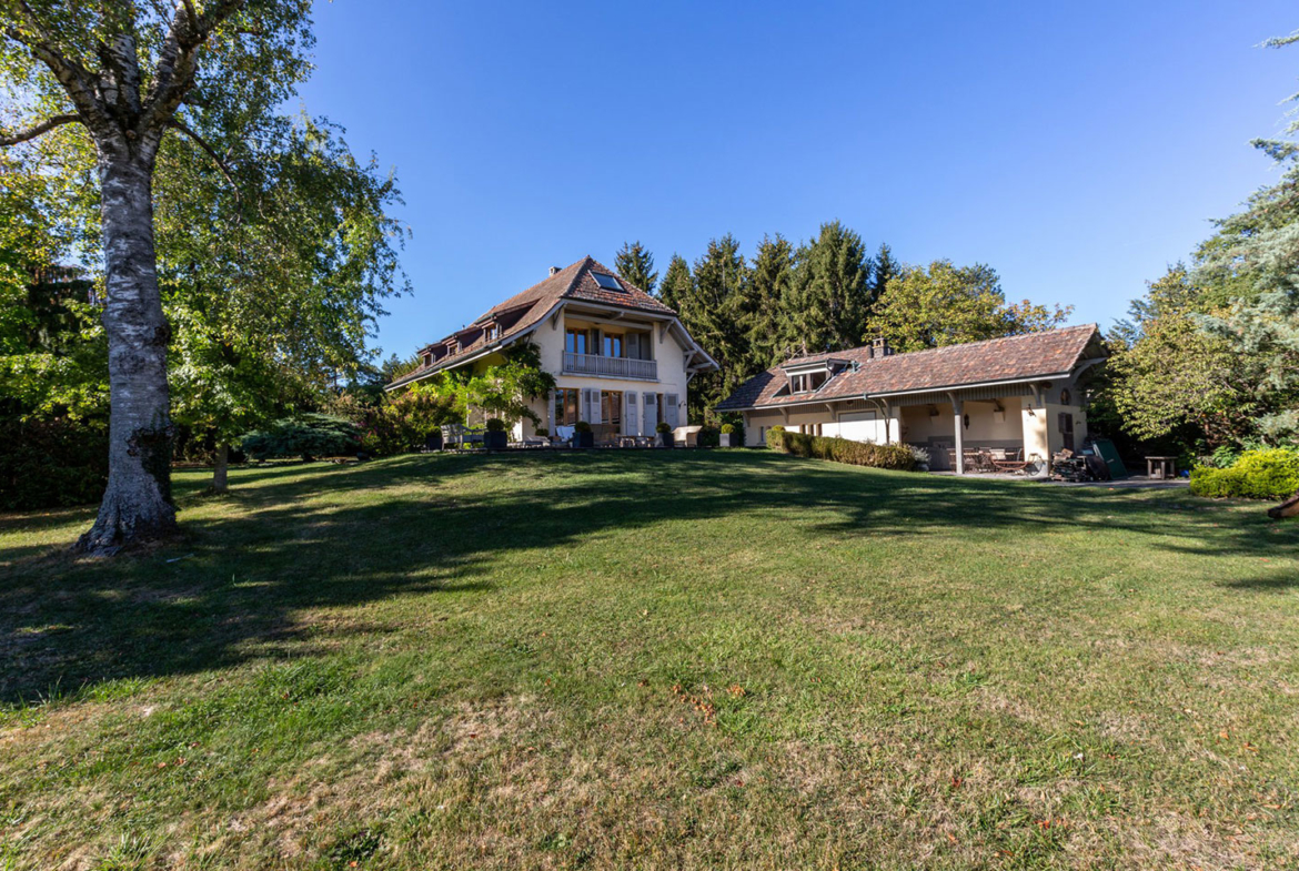 Splendid Property For Sale in Geneva Left Bank, Collonge-Bellerive | Presented by Finest International | Finest Residences