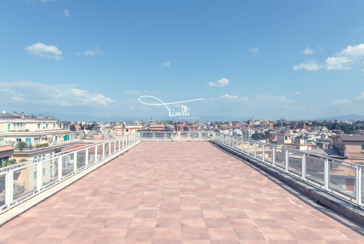 Luxury Penthouse in Rome • Listed by Marco Ettore Tirelli • Tirelli & Partners | Finest Broker Member • FINEST RESIDENCES