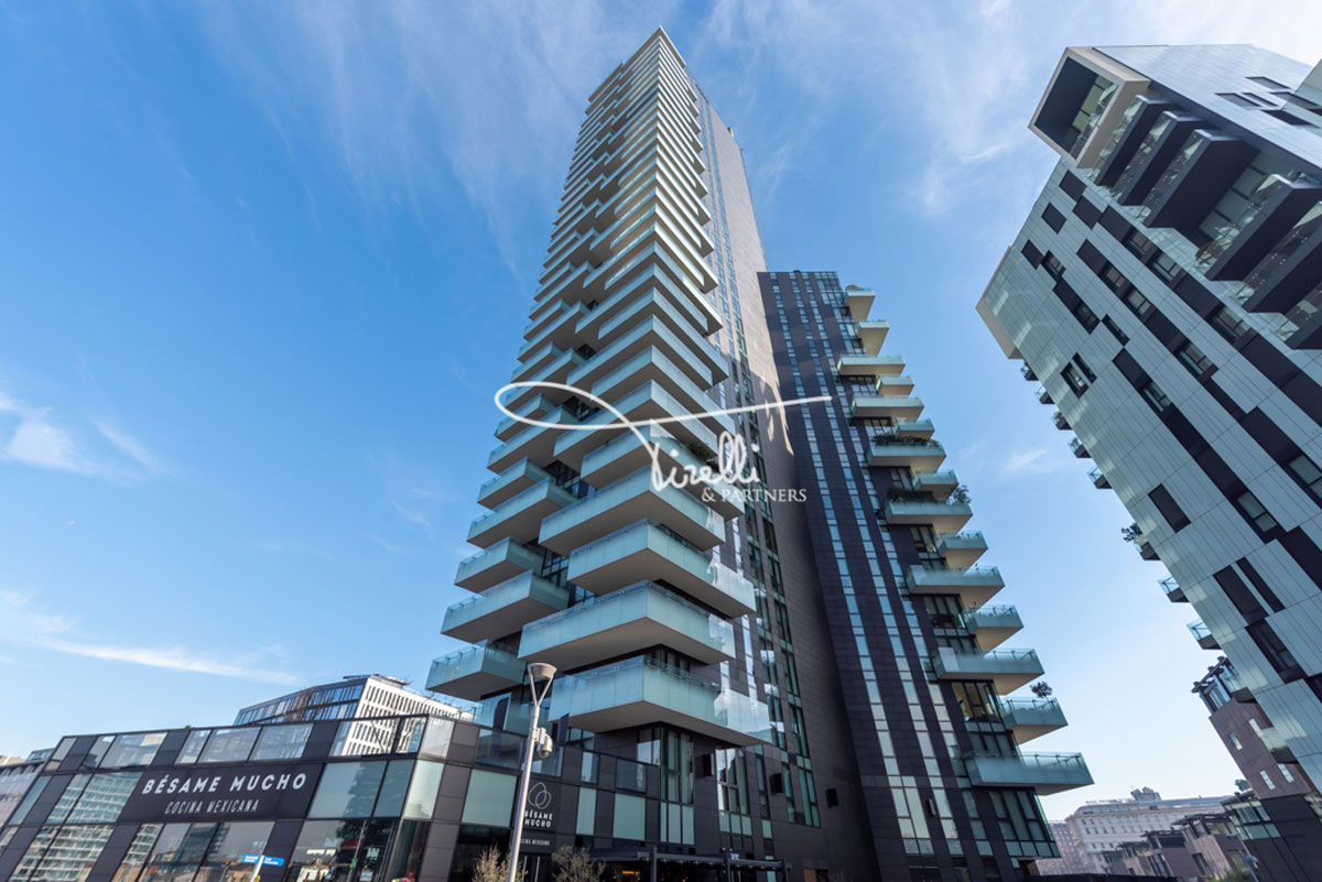 Large 1 Bedroom in Torre Solaria, Milan, Italy, Listed by Marco Ettore Tirelli, CEO of Tirelli & Partners | Member of Finest Residences