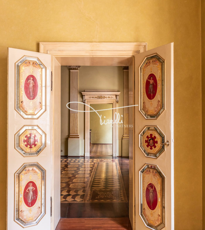 Palazzo Corbelli, fabulous palace in Italy • Listed by Marco Ettore Tirelli • Tirelli and Partners | Finest Broker Member • Finest Residences