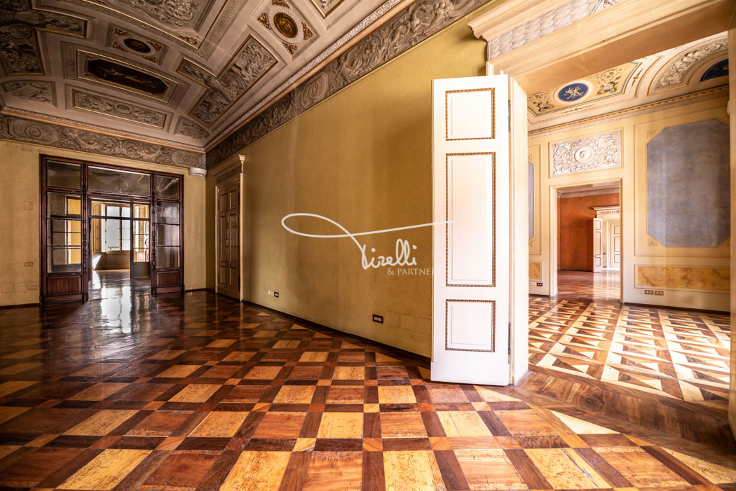 Palazzo Corbelli, fabulous palace in Italy • Listed by Marco Ettore Tirelli • Tirelli and Partners | Finest Broker Member • Finest Residences