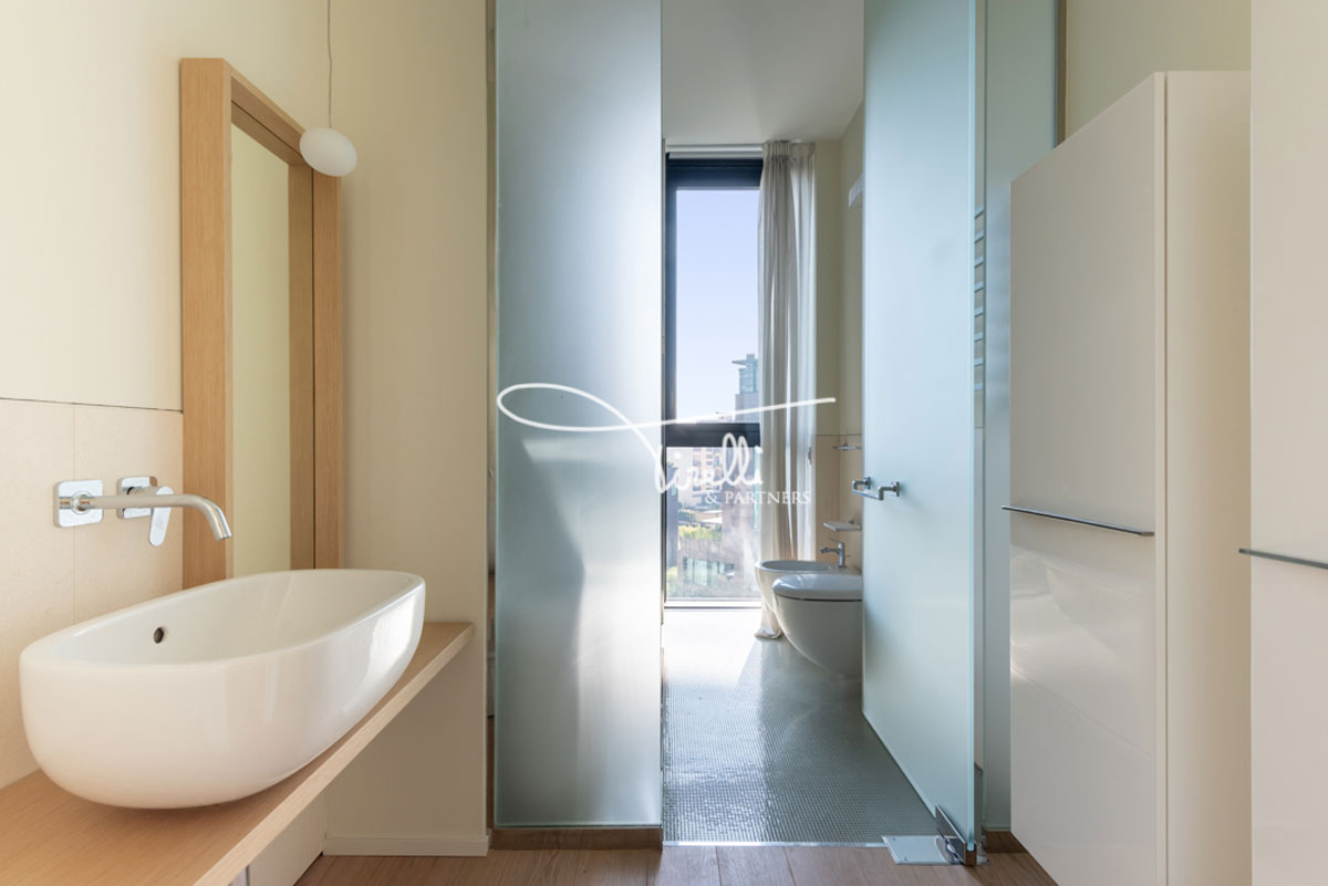 Large 1 Bedroom in Torre Solaria, Milan, Italy, Listed by Marco Ettore Tirelli, CEO of Tirelli & Partners | Member of Finest Residences