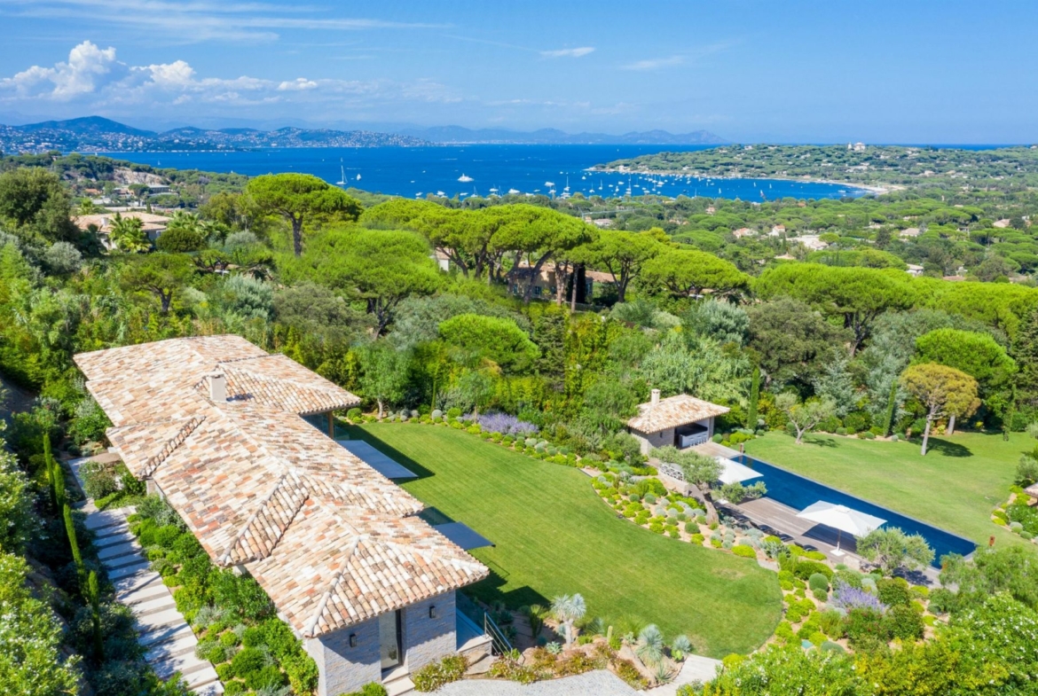 Luxury Villa in Saint-Tropez For Sale • Finest International | Finest Residences