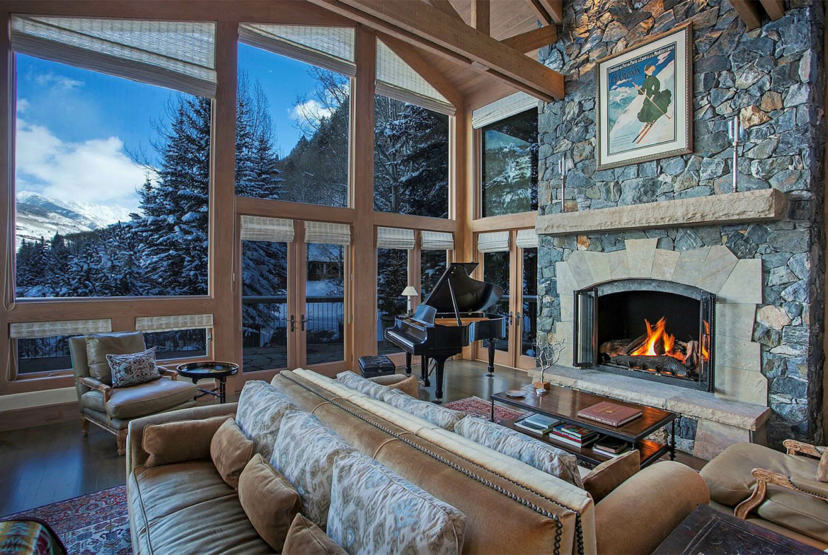 Iconic Chalet in Vail • Listed by Malia Cox Nobrega • Liv Sotheby's International Realty | Finest Residences