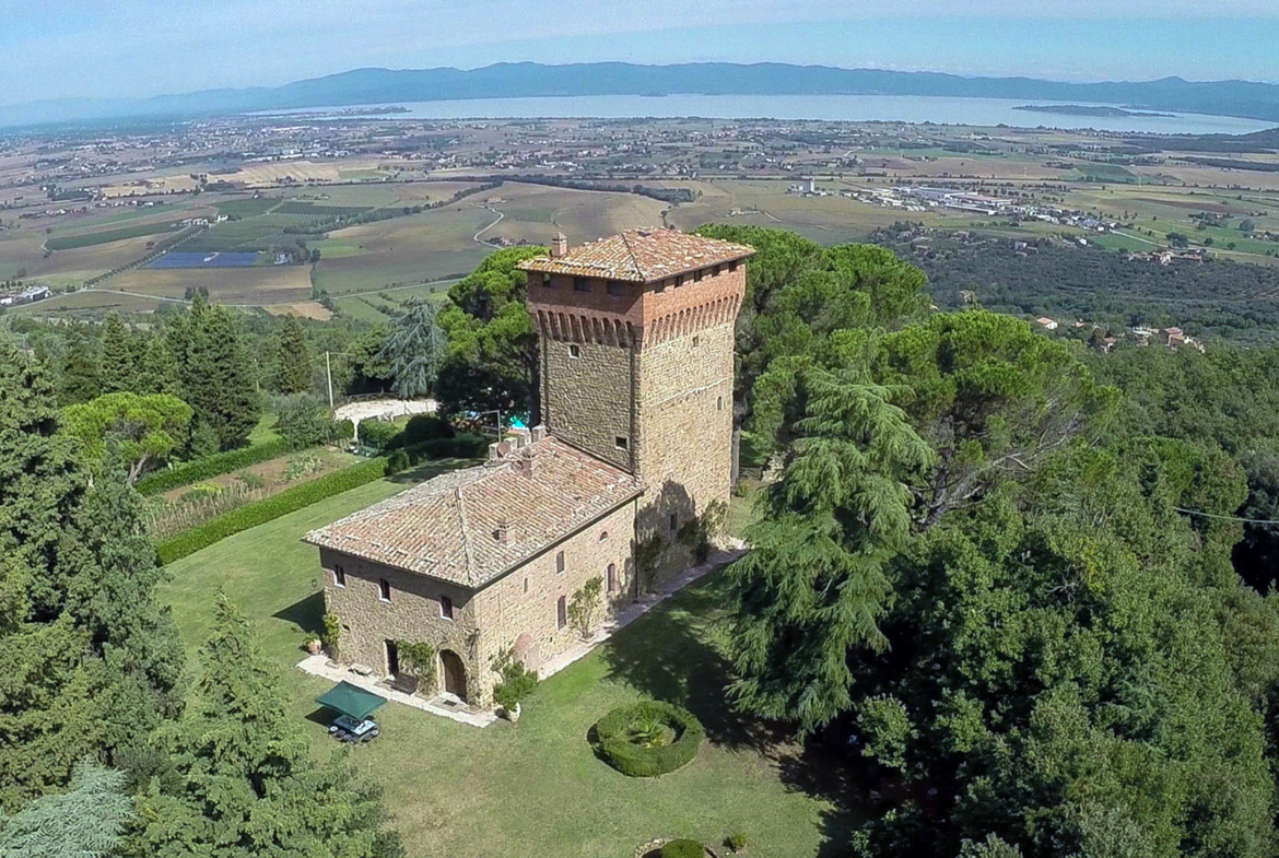 Flora Fortress | Majestic Vacation Rental in Umbria | Luxury Vacation Rental in Italy | Finest Residences