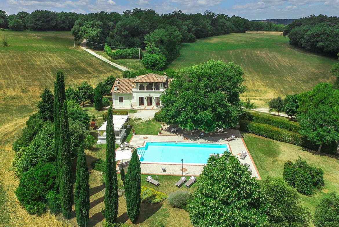 Heraldic Crest, Splendid Historic Villa in Acquasparta, Umbria, Italy | Luxury Vacation Rental in Umbria, Italy | Finest Residences