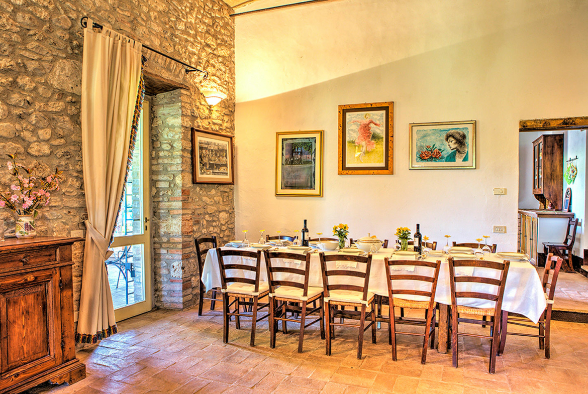 Casa Cicognola, Luxury Villa For Rent in Umbria, Italy | Luxury Vacation Rental in Italy | Finest Residences