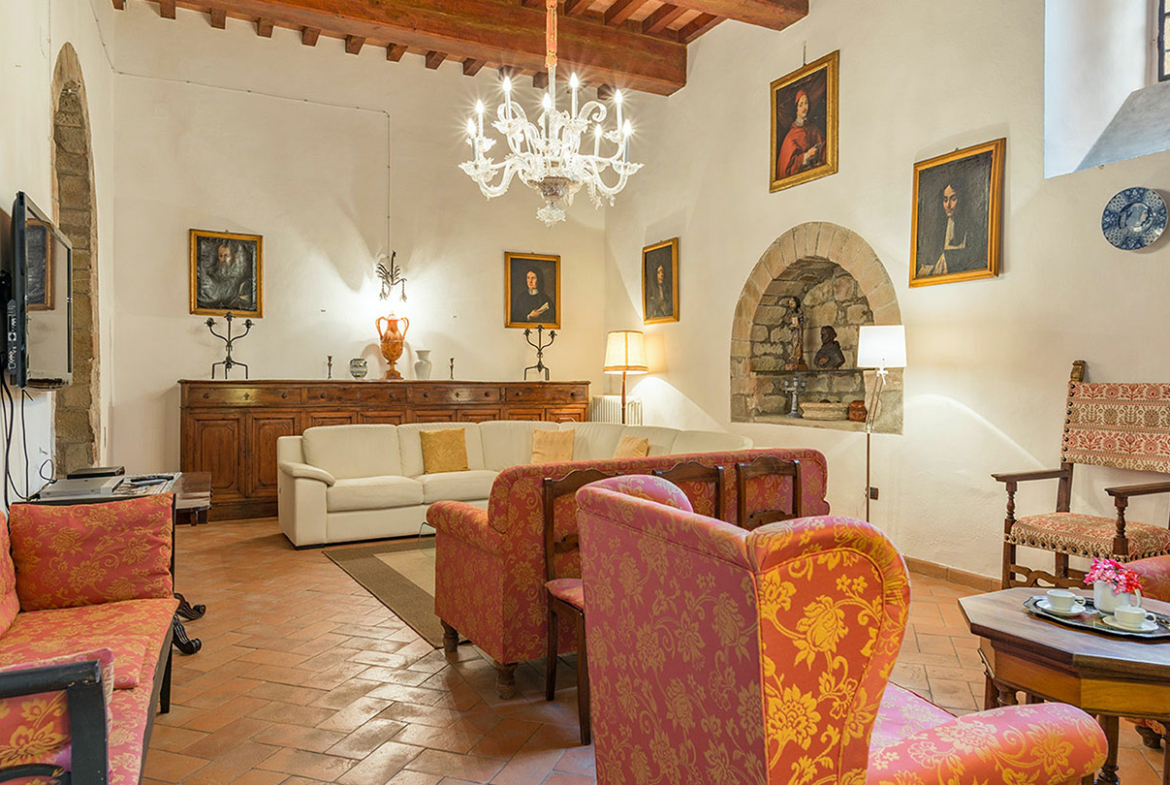 Flora Fortress | Majestic Property For Rent in Italy | Luxury Vacation Rental in Italy | Finest Residences