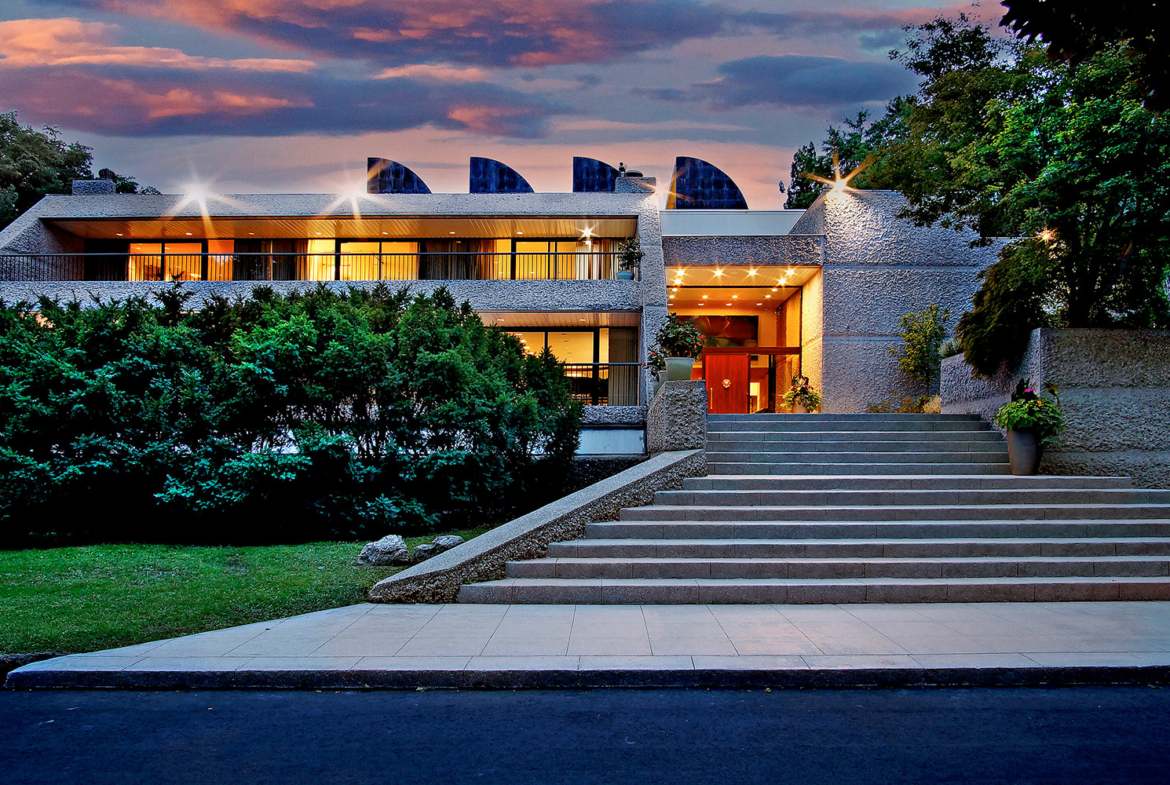 30 High Point Rd, Toronto, Canada, Luxury Property in Toronto, Canada | Listed by Andy Taylor • Sotheby's International Realty Canada | Finest Residences