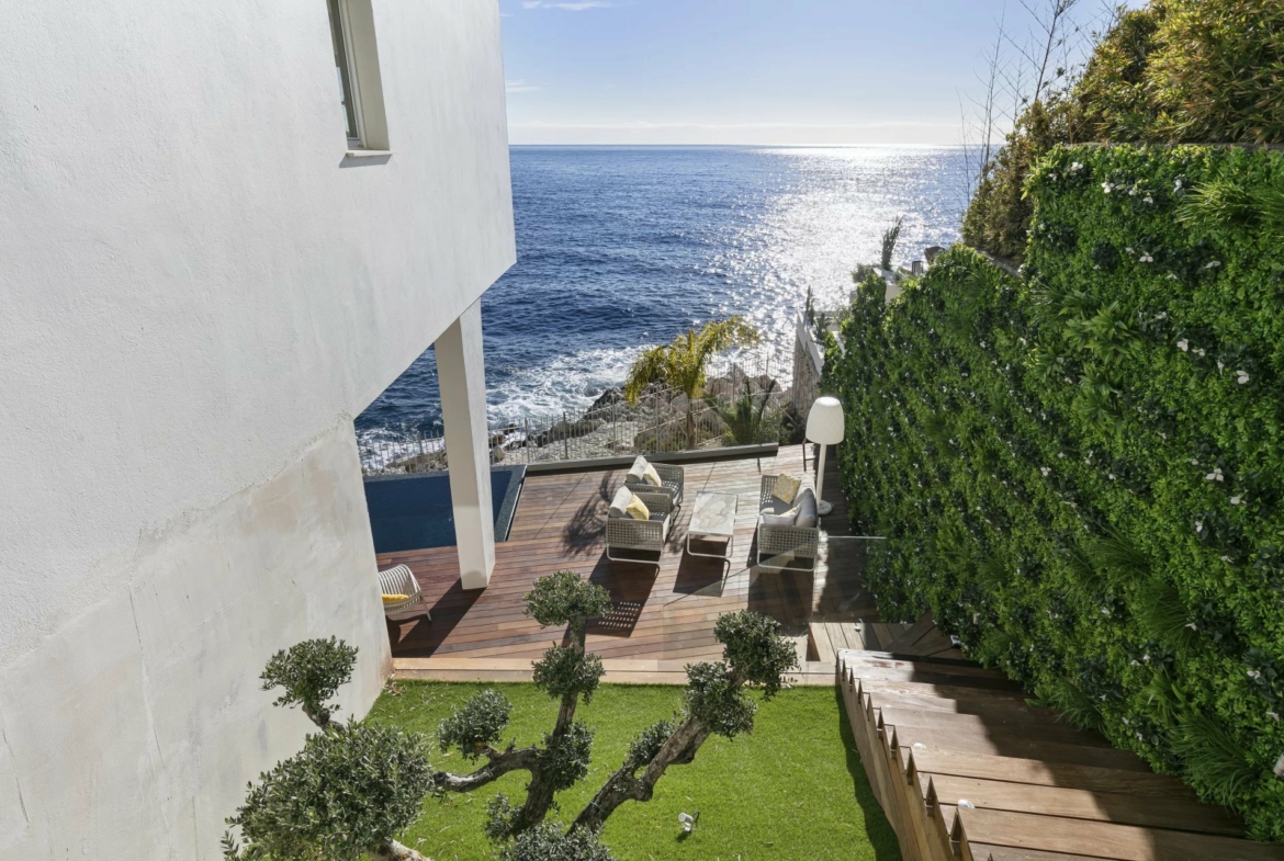 Villa Pourquoi Pas, Iconic Luxury Seafront Estate in Cap de Nice, France • Finest International | Finest Residences